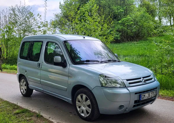 samochody osobowe Citroen Berlingo cena 15900 przebieg: 138000, rok produkcji 2007 z Cybinka